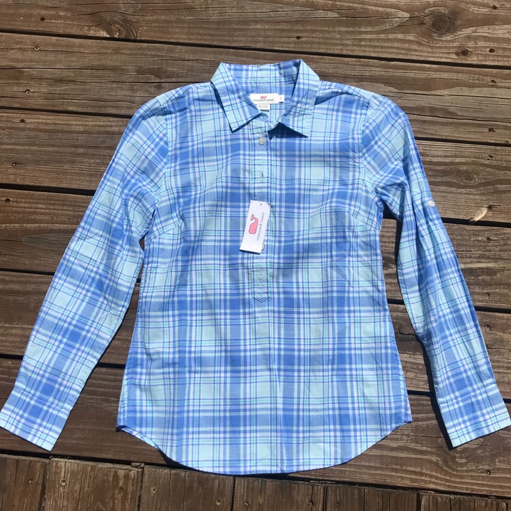 Women’s Vineyard Vines Button Down